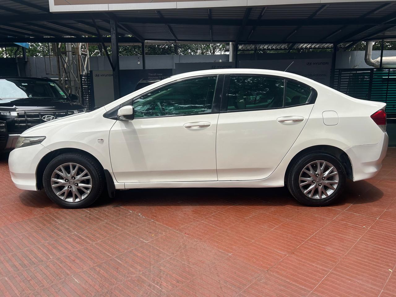 Honda City(2008-2011) V Petrol